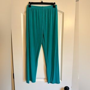 Slinki Green Ankle Length Pants Size Medium